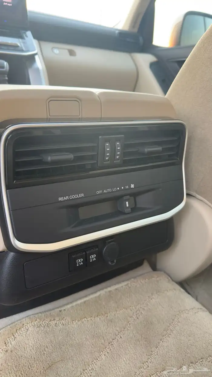 لاندكروزر 2023 gxr ( 2) 15