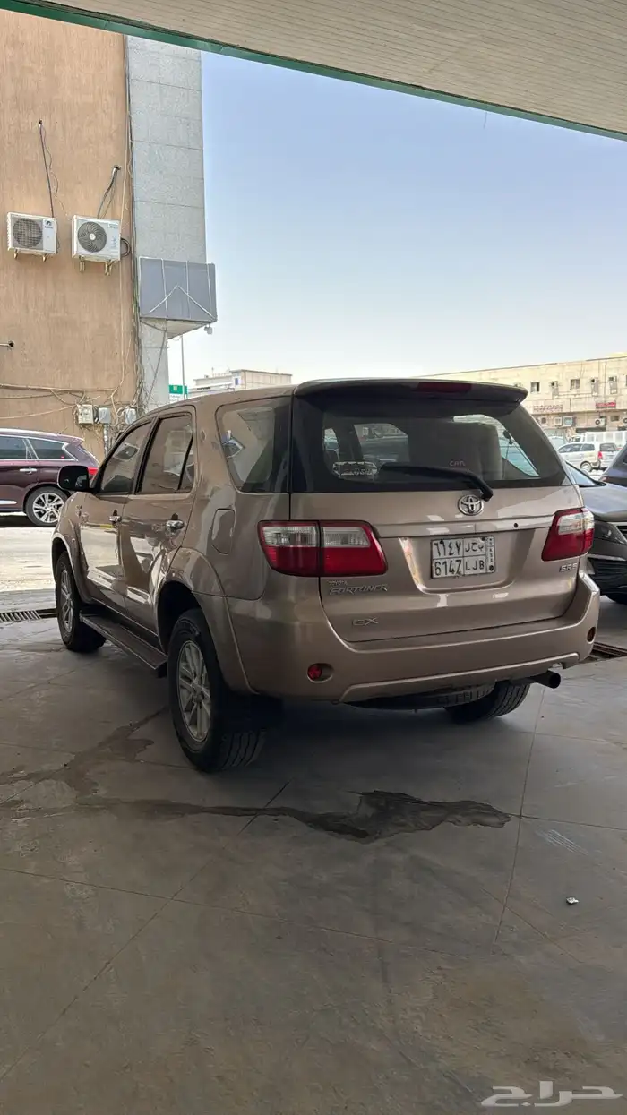 للبيع للبيع فورشينر وكالة بدون رش 2010 4