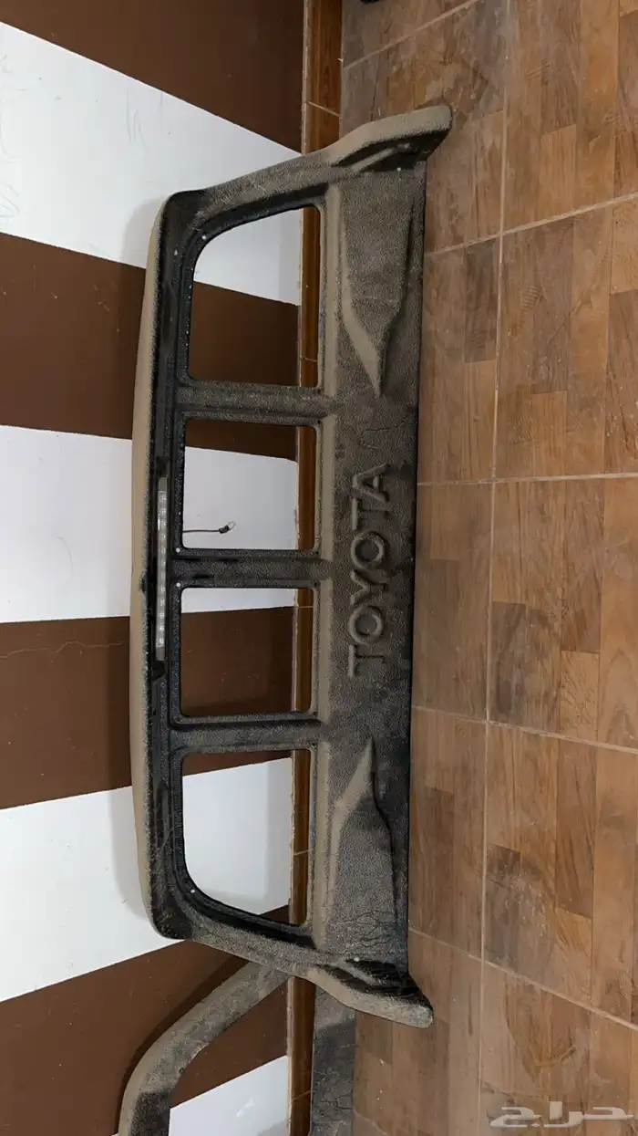 جناح هايلوكس 1