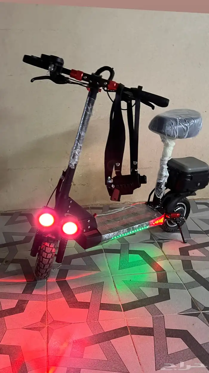 سكوتر اللبيع اللي عند شوف يدق علي نظيف ما قدله معي ال 22يوم 2