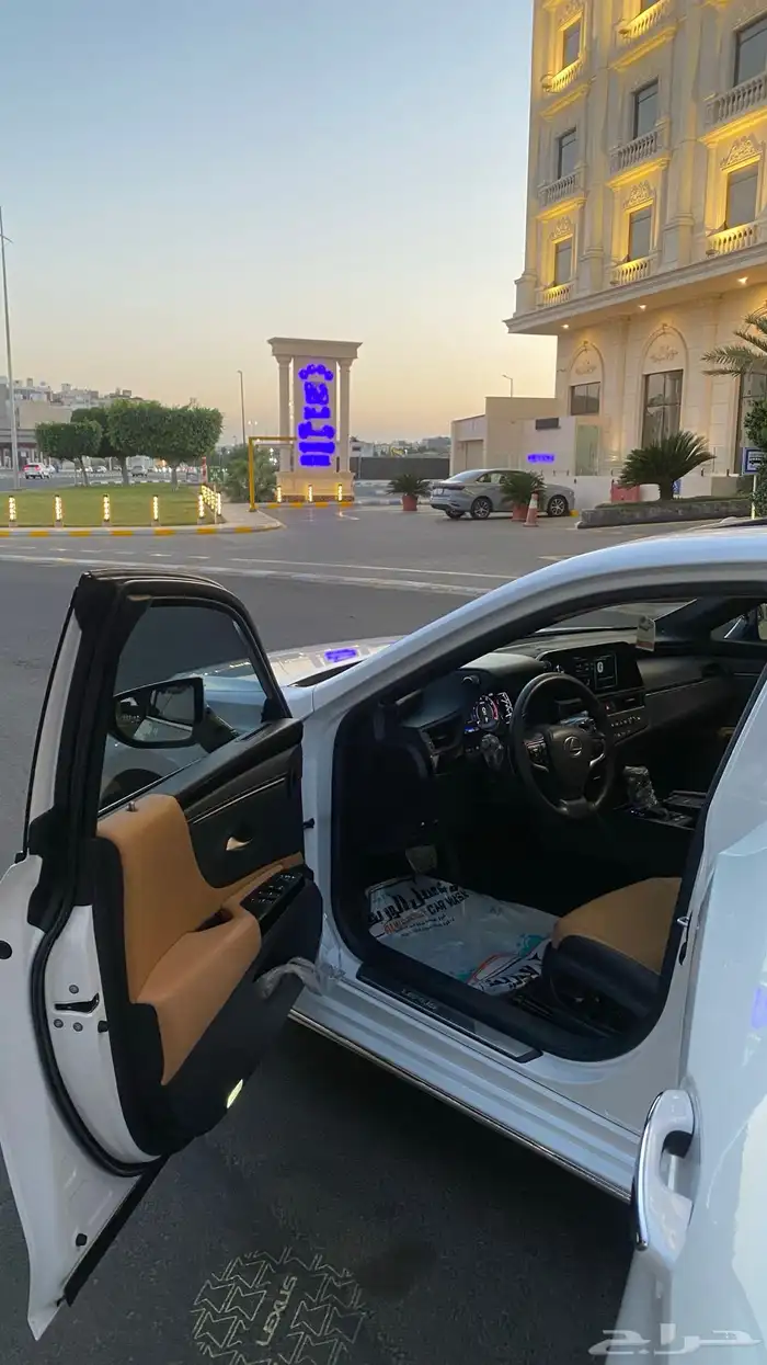 لكزس 2022 ES300h عرض خاصص اقبل البدل المناسب 14