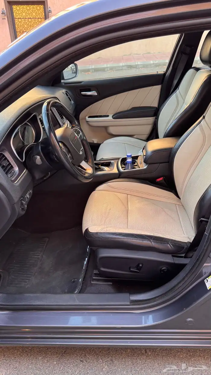 تشارجر 2018 sxt plus 16