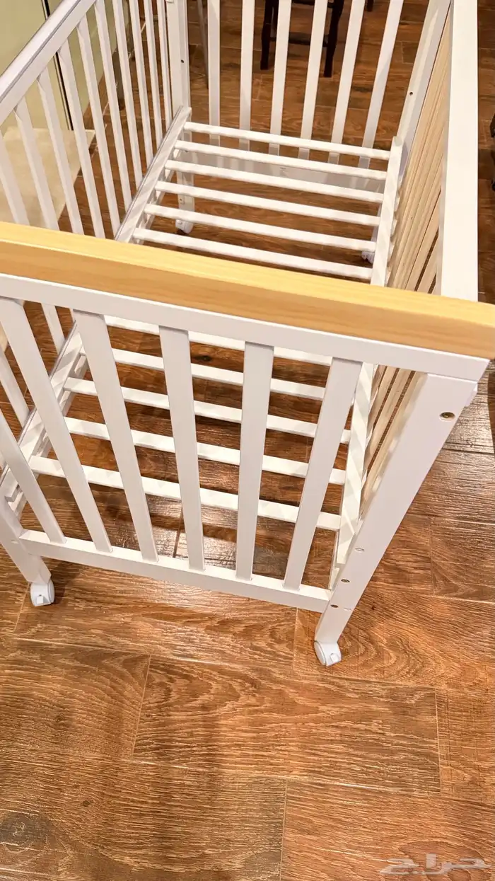 سرير أطفال 1