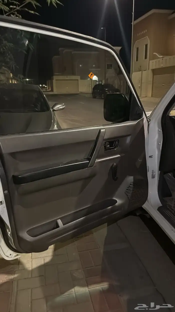 جيب مستبيشي 2002 9