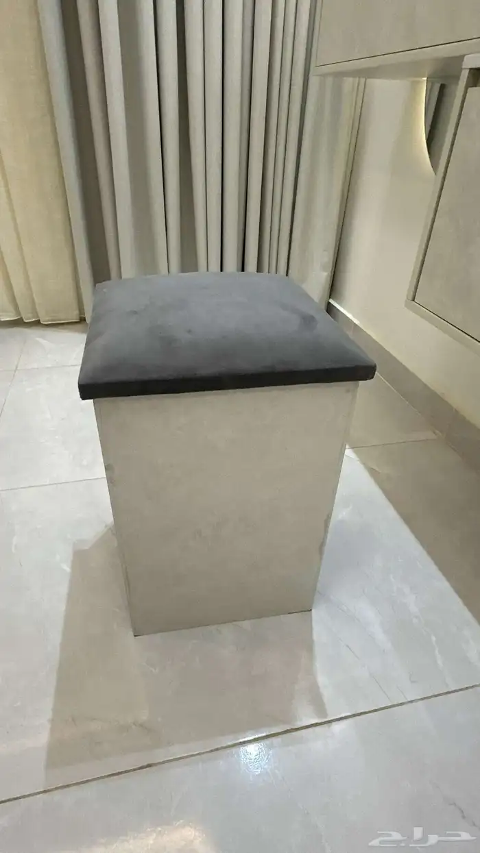تسريحة 2كومدينه للبيع ب800ريال 4