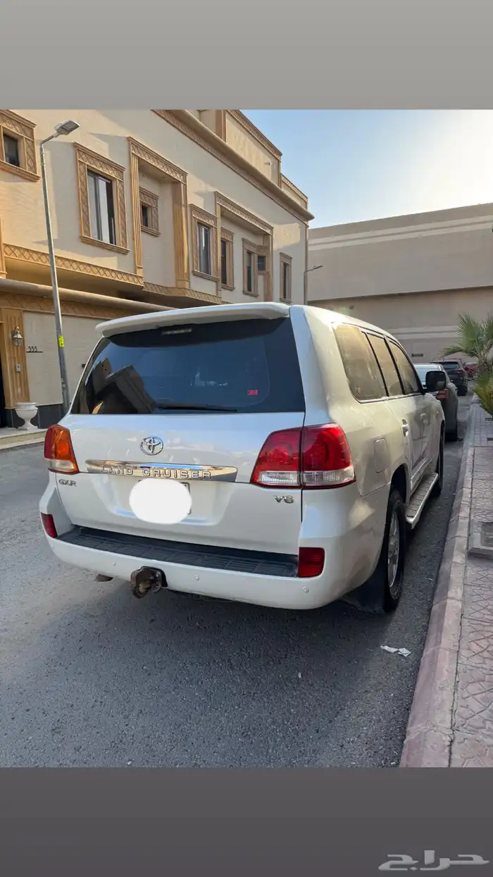 جيب لانكروزر جي اكس ار 3