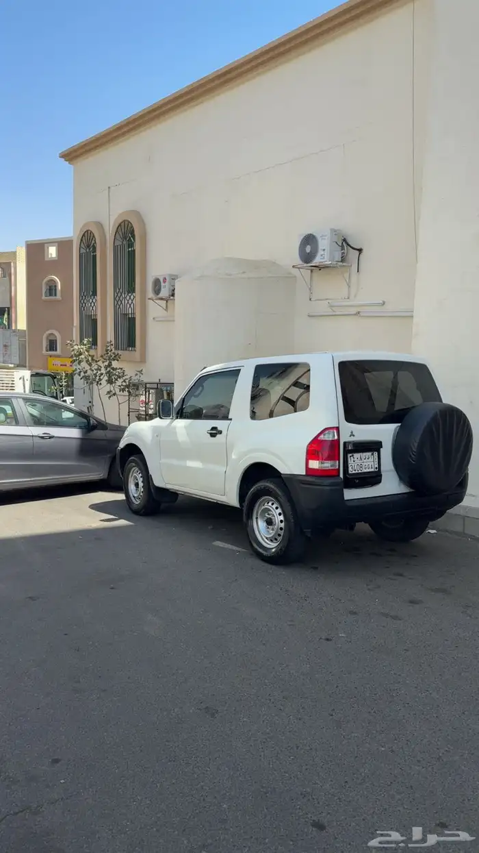 باجيرو 2003 دبل مكيف مكينه 3500 عداد 255 2