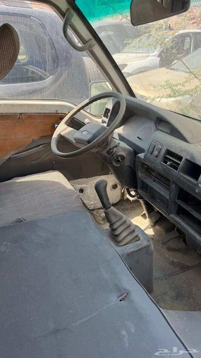 باص مستوبيشي 6