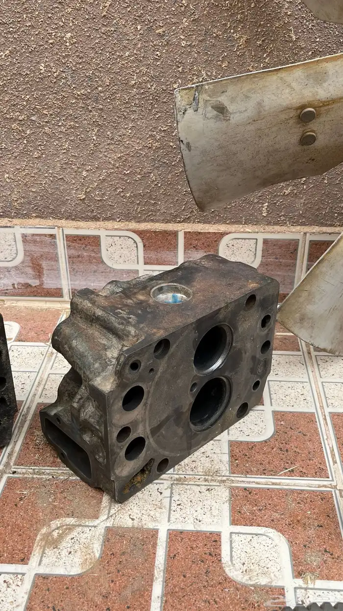 قطع غيار ال بي مرسيدس مستعمل 8