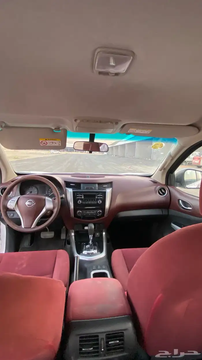 نيسان  نافارا  2017 24