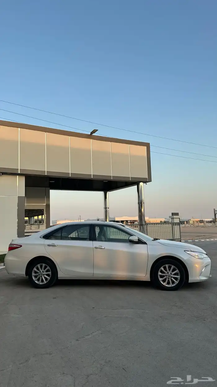 كامري تم البيع 4