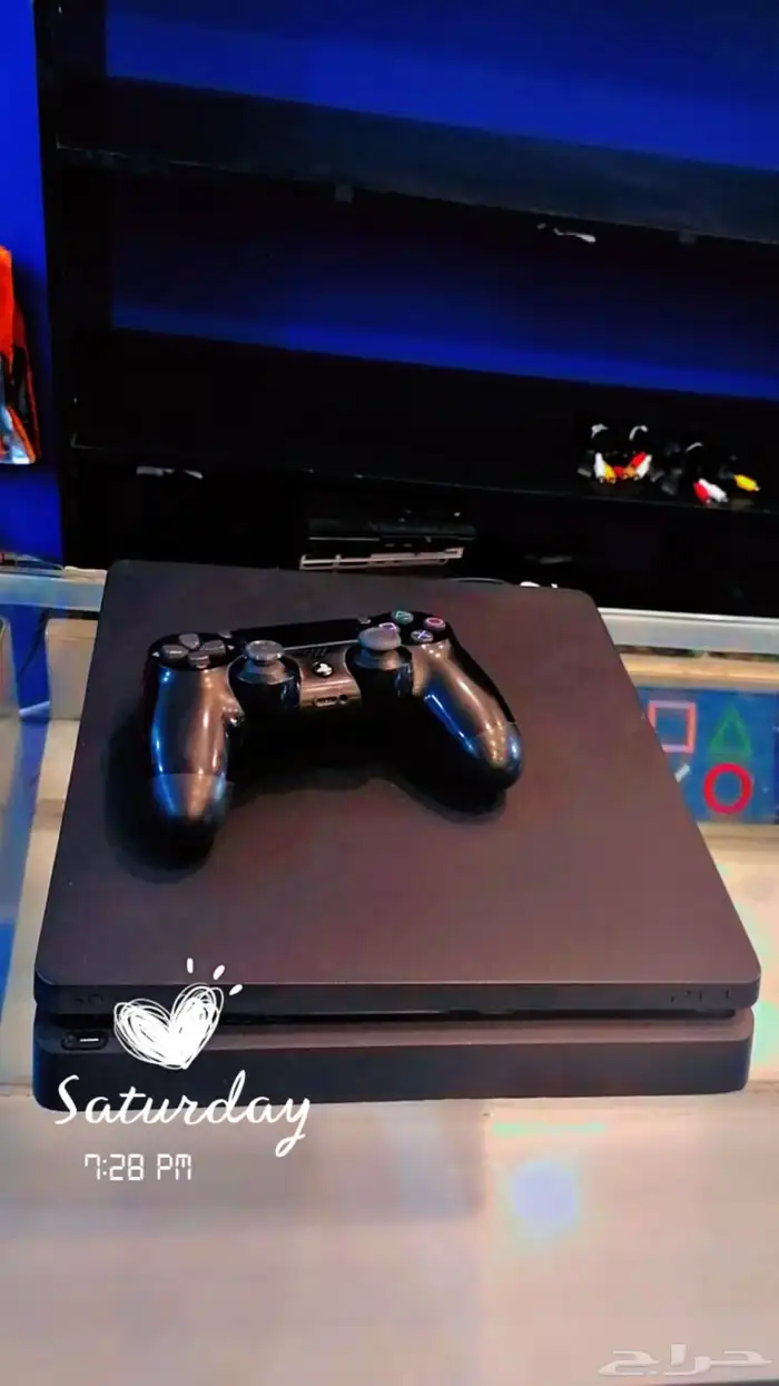 (تم البيع)سوني بلايستيشن فور نظيف مستعمل 0