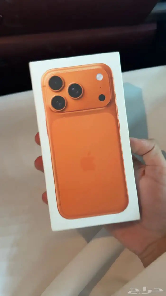ايفون 17 برو ذاكره 256 قيقا اللون برتقالي اللون الجديد 0