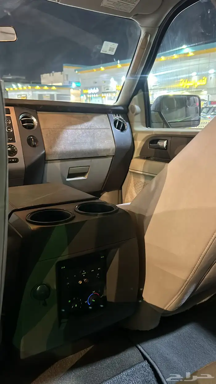فورد اكسبديشن 17