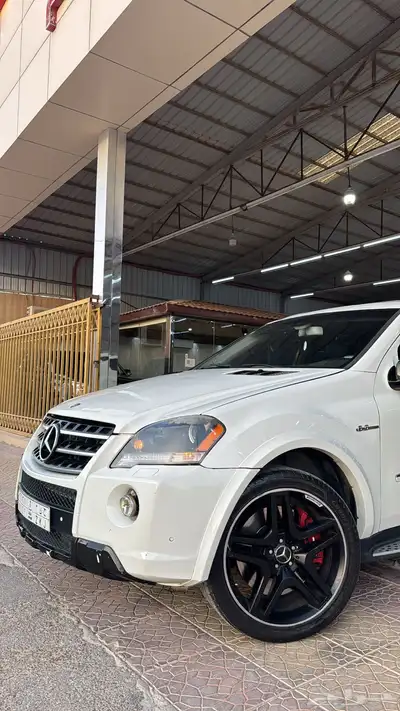 مرسدس AMG ML63 index