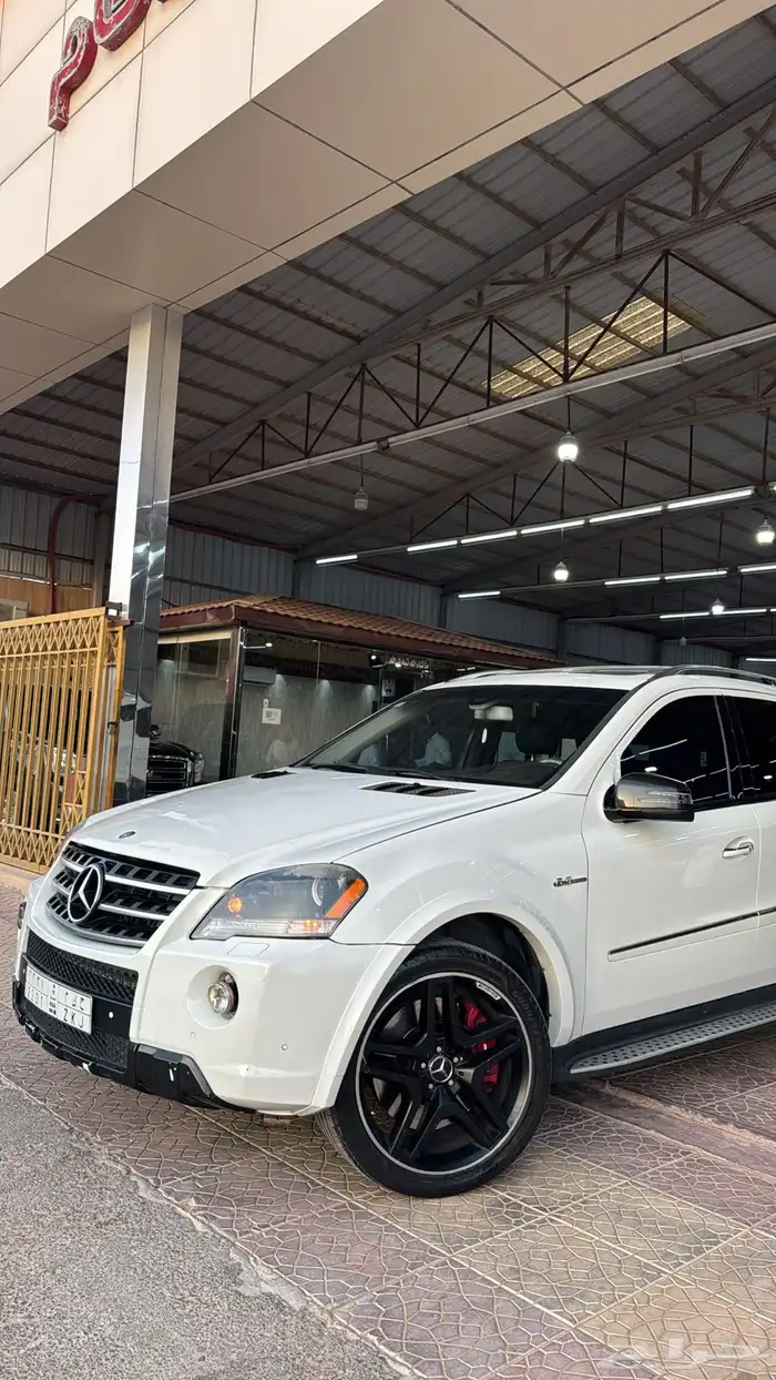 مرسدس AMG ML63 6