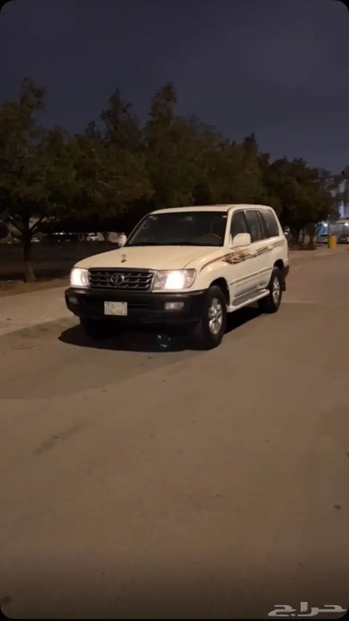 لاندكروزر جي اكس ار 4