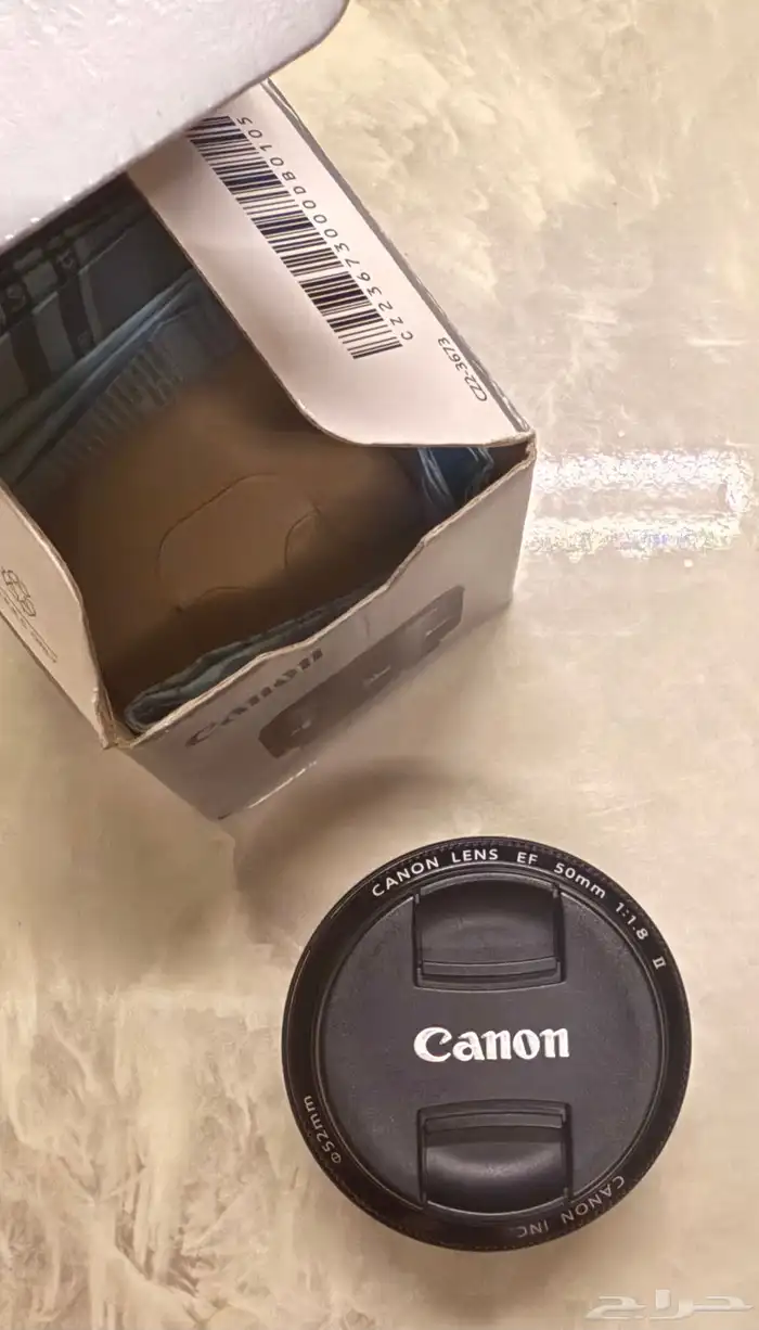 عدسة كاميرا كانون 50mm 4