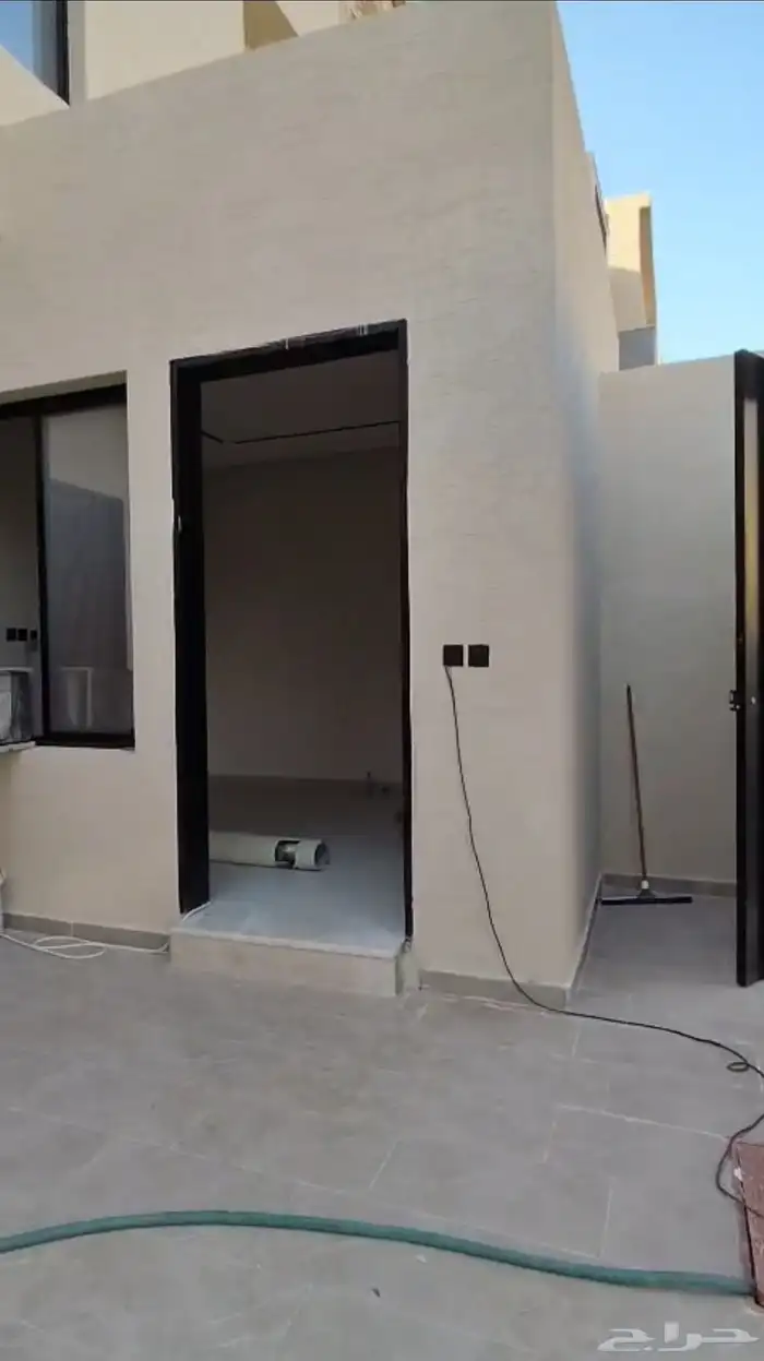 فلة تاون هاوس حي الحزم 1