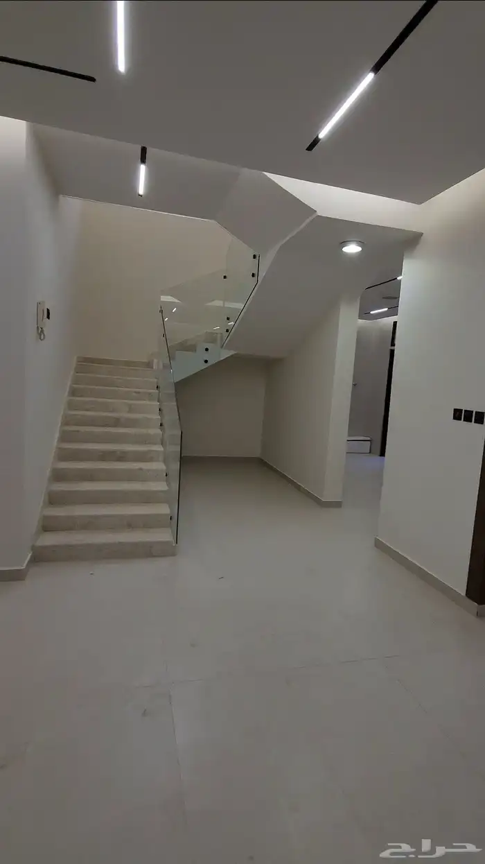 فلة تاون هاوس حي الحزم 9