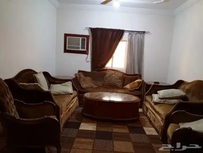كنب بني 5 قطع نظيف 0