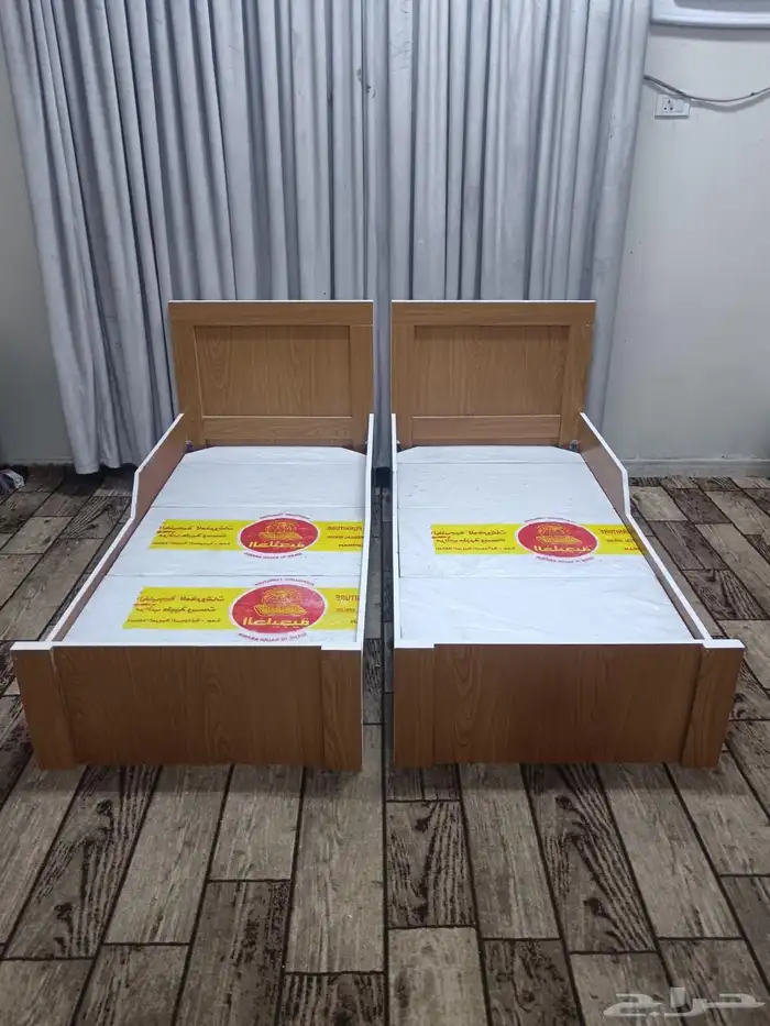 سريرين اطفال مستخدم للبيع 0