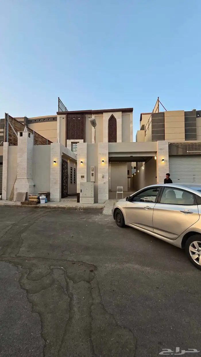 فيلا فاخر للبيع بحي طويق الموسي مستخدمه 7 سنوات مليون وا 530 0