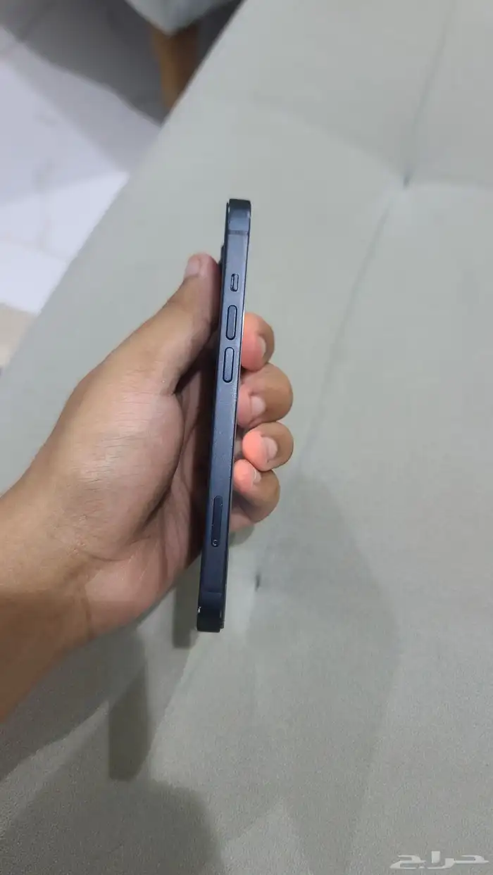 ايفون 13 عادي اسود تم البيع 3