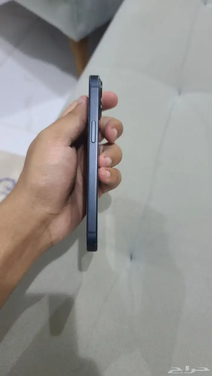 ايفون 13 عادي اسود تم البيع 1