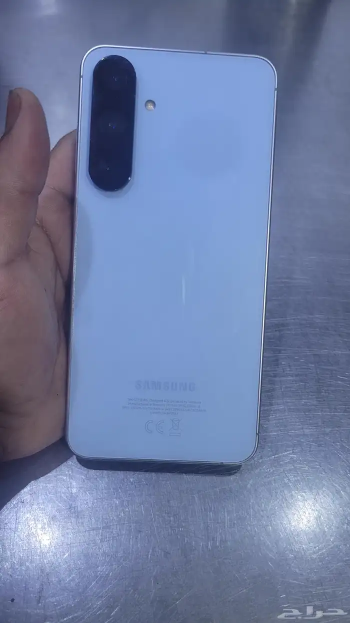 Samsung Galaxy S24 FE 0