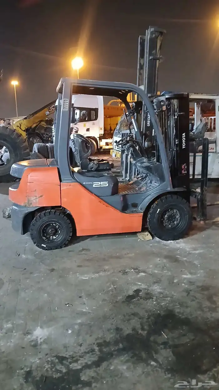 رافعه شوكيه فوركلفت سكينه كرينات للايجار الشهري وليومي 2