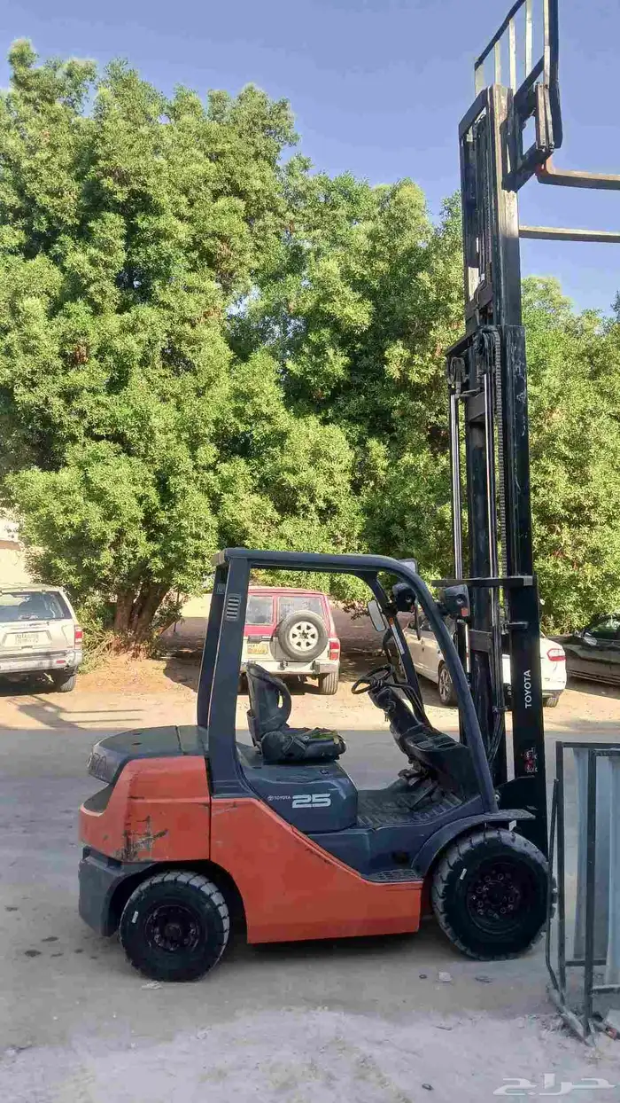 رافعه شوكيه فوركلفت سكينه كرينات للايجار الشهري وليومي 1