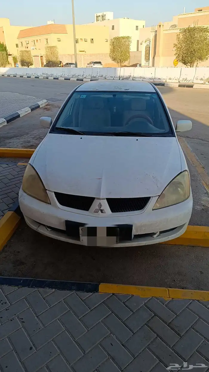 سياره ميتسوبيشي للبيع 3