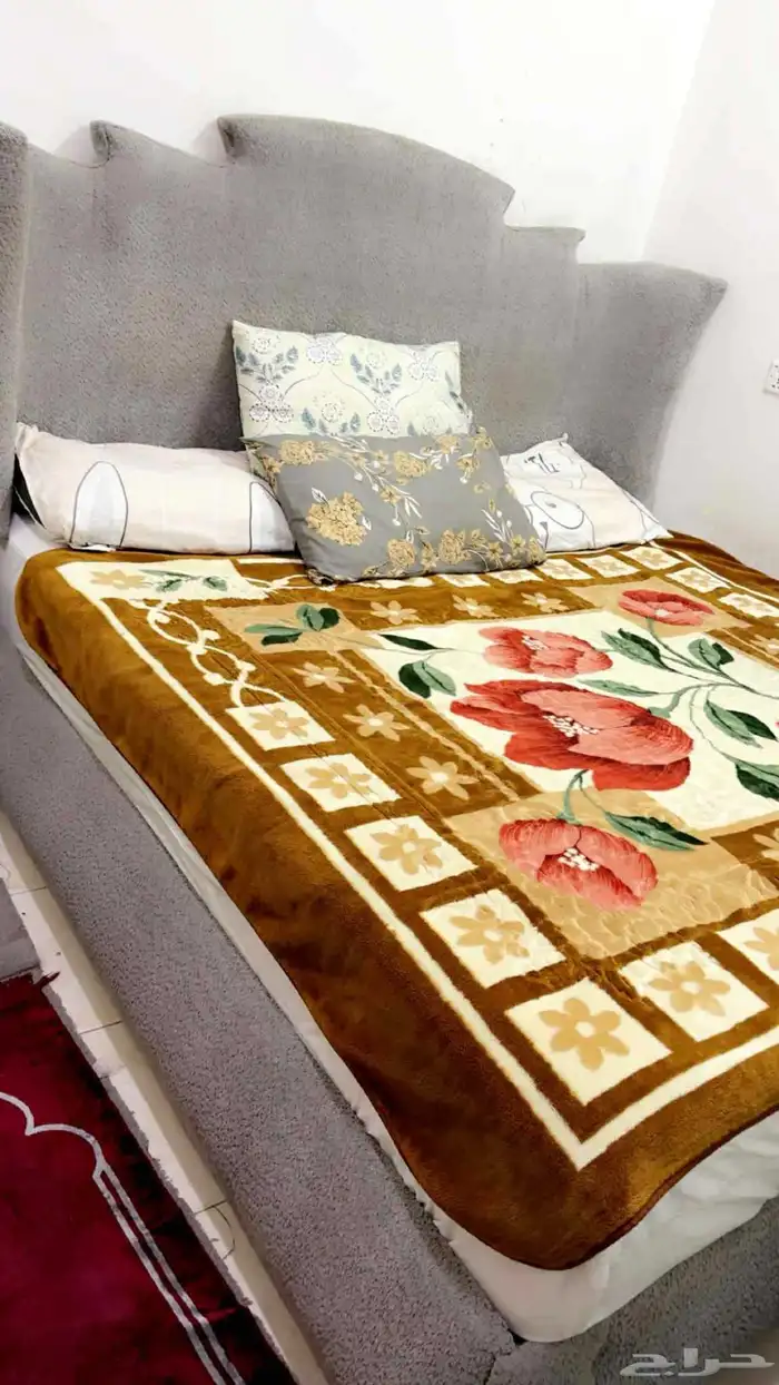 سرير كبير 2 2 0