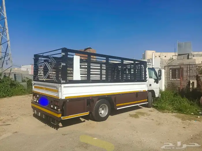 سيارة نظيف مجددا محفعص 2