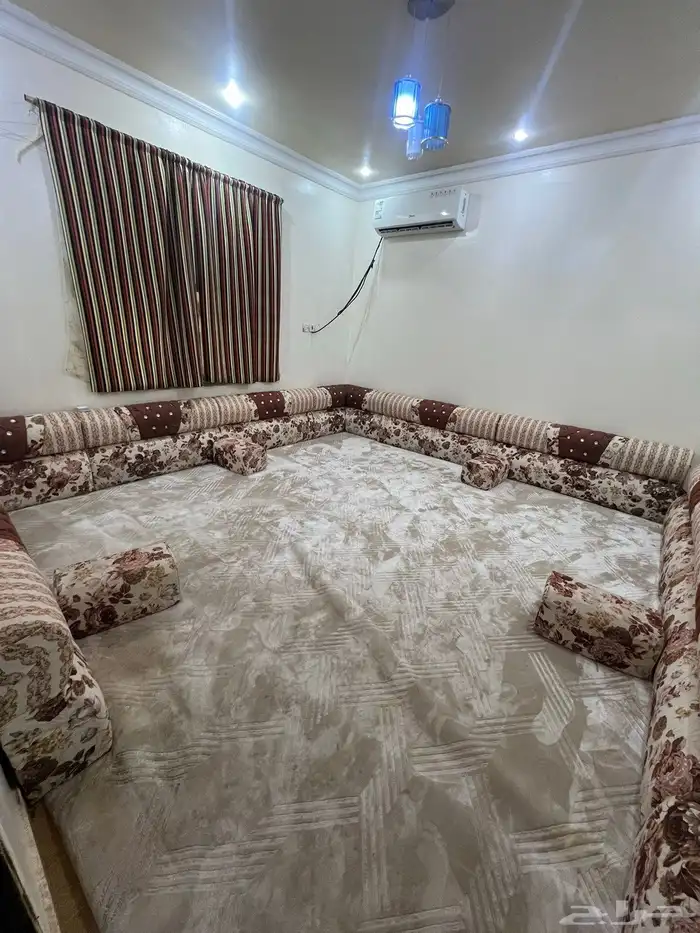 تأجير 7