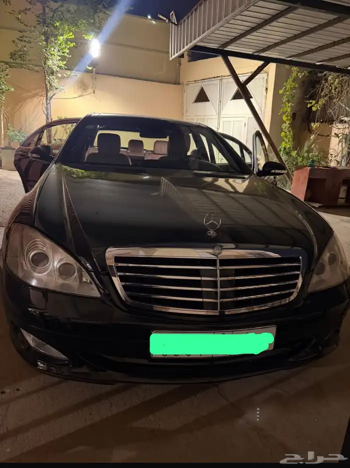 للبيع مرسيدس 600S موديل 2006 اللون اسود مخزن وكاله 12