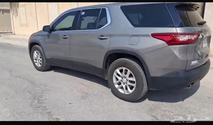 للبيع سياره شفروليه ترافرس 1