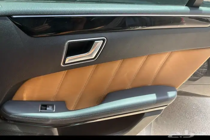 مرسيدس E200. 2013 1