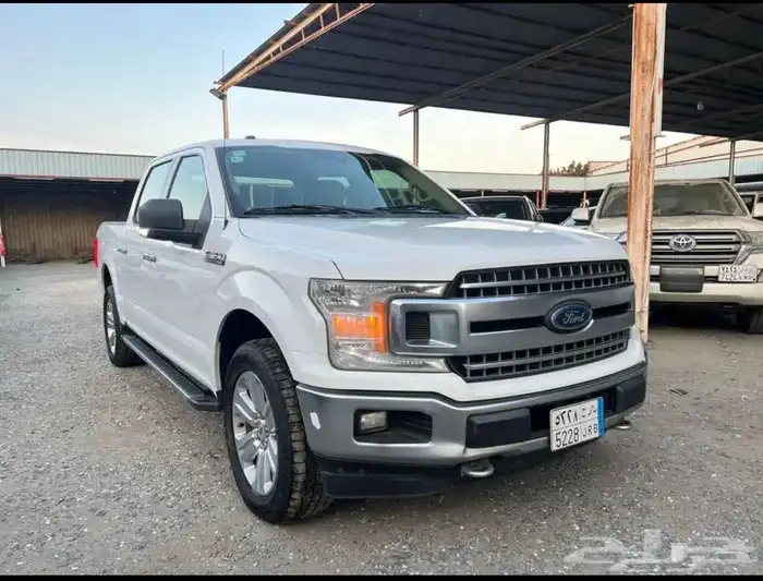 فورد غمارتين دبل 2019 F150 سعودي XLT رادار نقطة عمياء 0