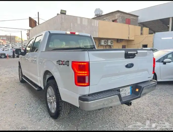 فورد غمارتين دبل 2019 F150 سعودي XLT رادار نقطة عمياء 3