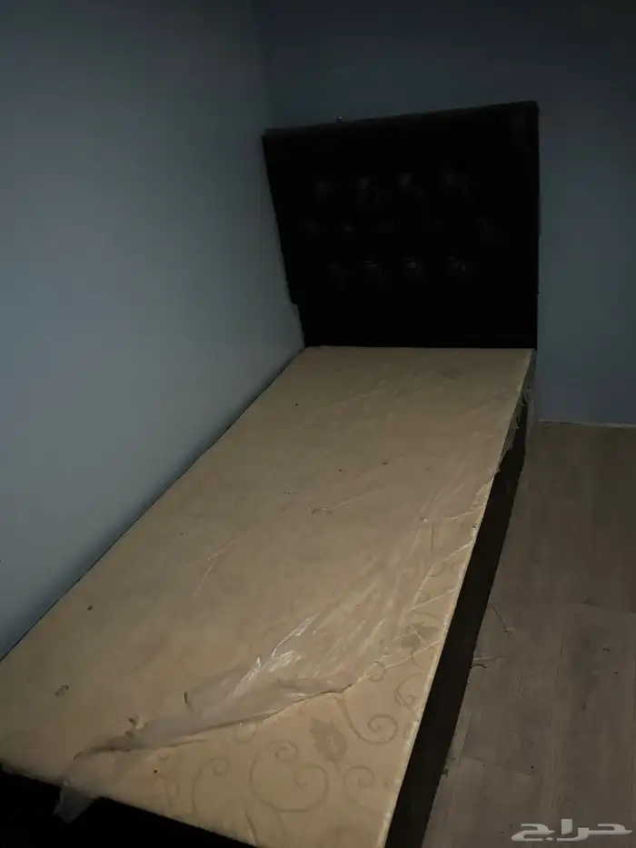 للبيع طقم كنب زان مصري كنب صيني مجلس ارضي سراير 4