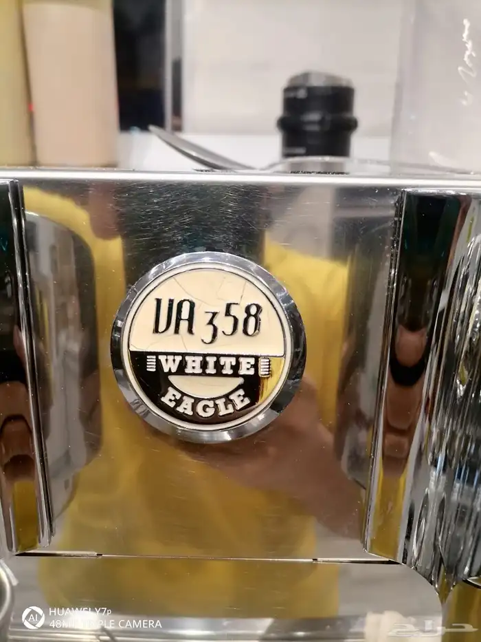 مكينة قهوه بحاله ممتازه 2