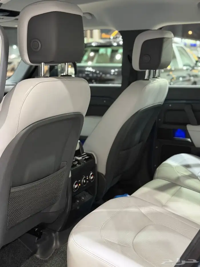 ديفندر ( HSE ) 6 سلندر 2025 سعودي ماشي ( 19 الف ) 3