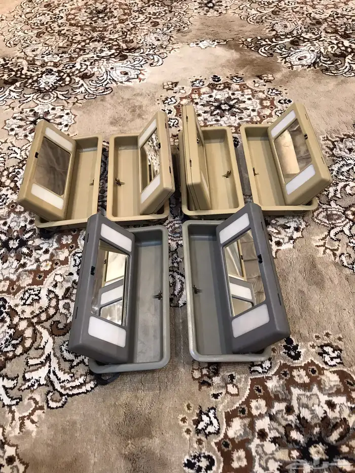 مرايات مكياج رصاصي قماش مرسيدس 3