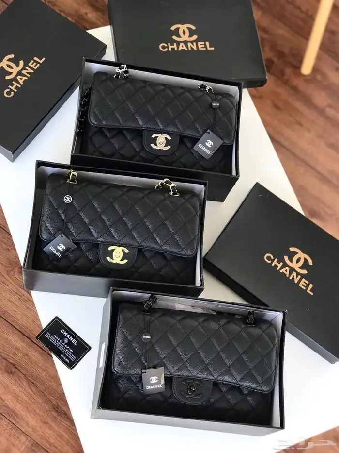 شنط ماركه عرض لفتره محدوده 3شنط ب370 والشنطه165 49