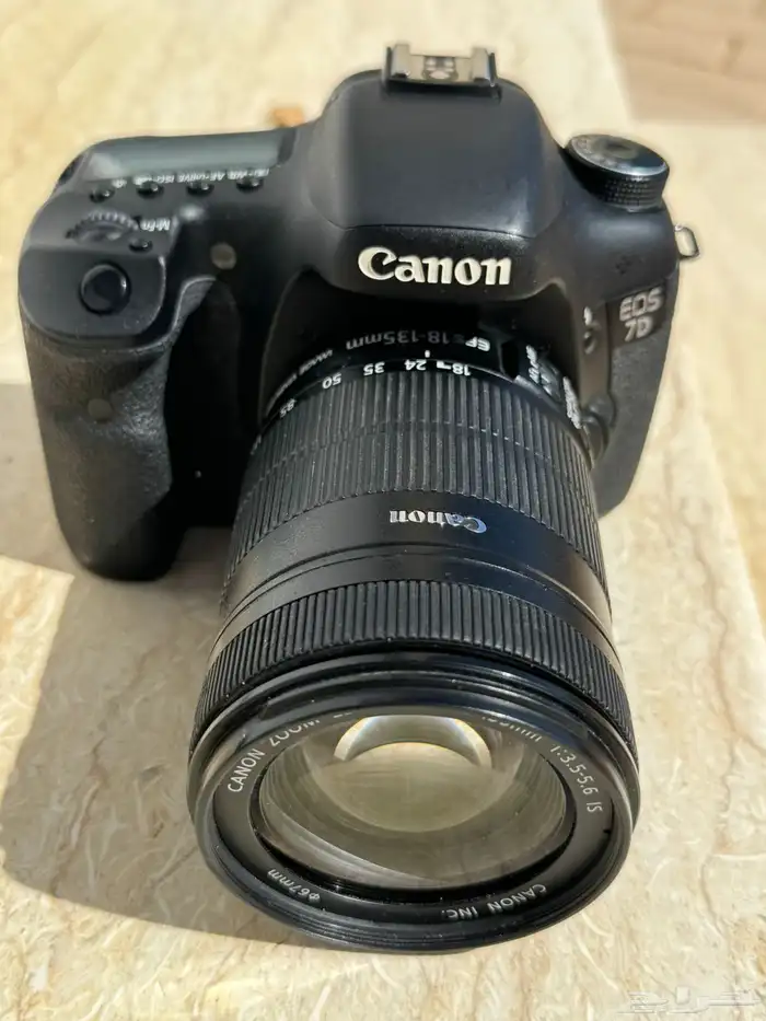 كاميرا كانون d7 0