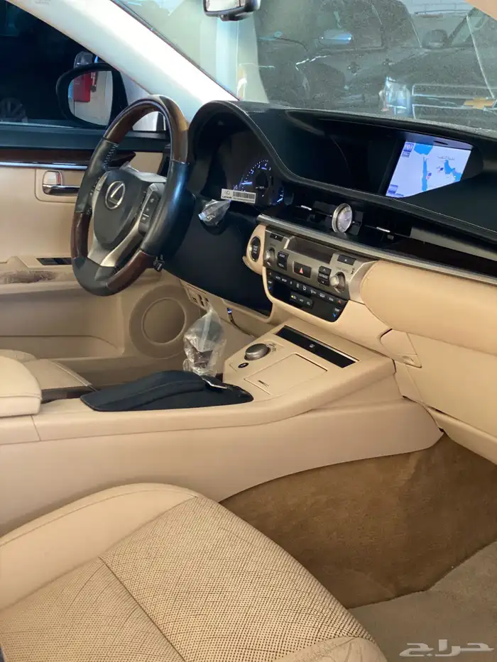 للبيع لكزس ES350 10
