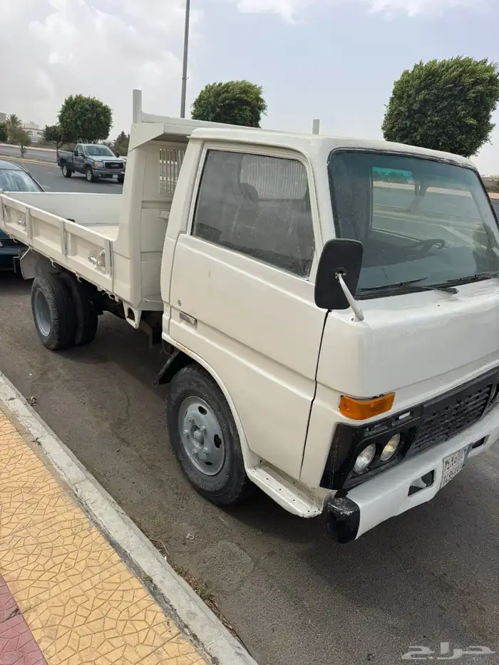 قلاب ديهاتسو 1983 0