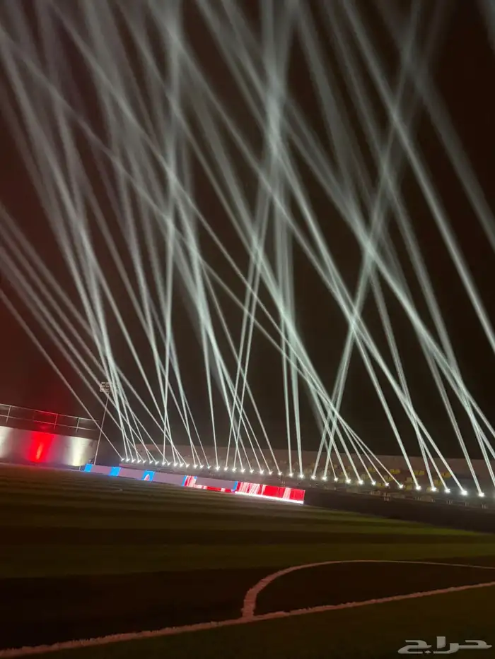 تاجير شاشات اضاءات مسرح سماعات 7